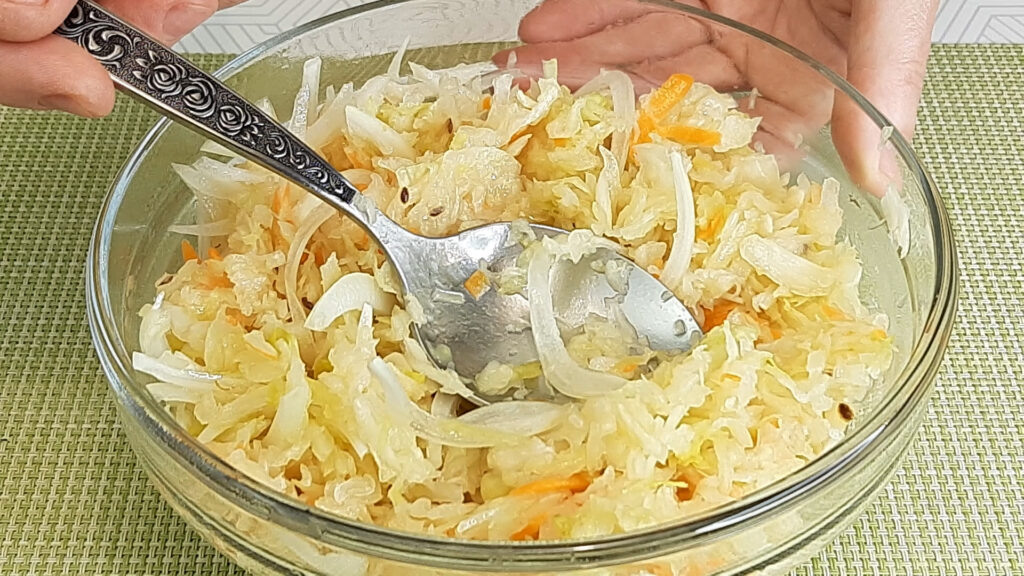 Как легко заготовить квашеную капусту на зиму