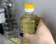 умный способ экономии подсолнечного масла: три хитрости с бутылками