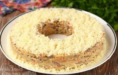 Нежный салат с говяжьей печенью и грибами: шаги к шедевру