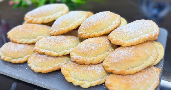 Нежное домашнее печенье с ореховой начинкой: идеальный десерт к чаю
