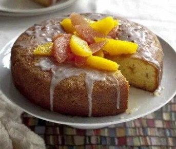 Ароматный фруктовый кекс: простота и вкус в каждом ломтике