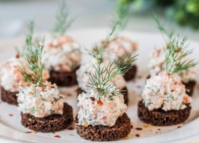 Изысканные закусочные бутерброды для вашего праздничного стола