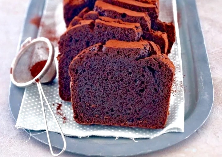 Непревзойденные десерты: Очередь за любимыми лакомствами