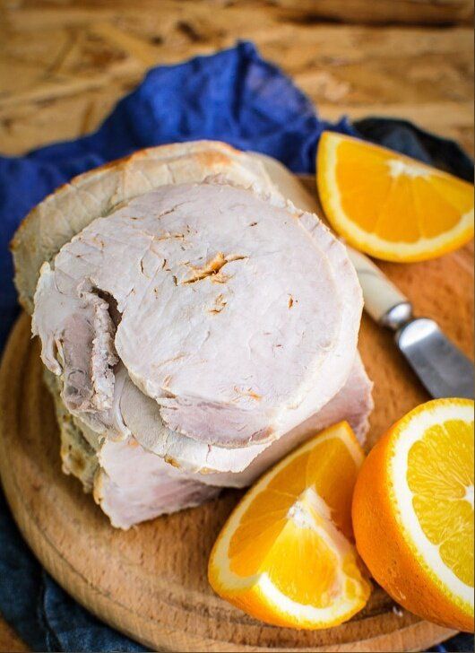 Запеченная свинина с ярким цитрусовым акцентом