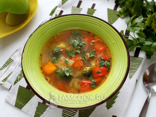 Осенний минестроне: нежное восхищение сезонными овощами