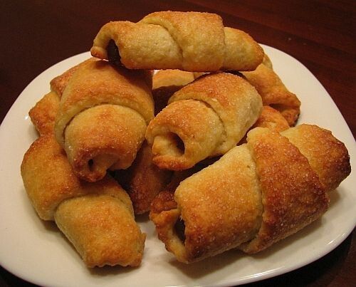 Нежные творожные рогалики с мармеладом для всей семьи