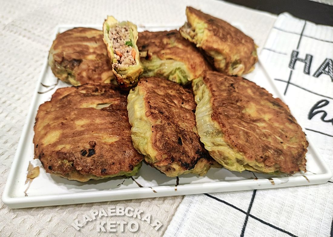 Вдохновение для вашего стола: капустные конвертики в кето-кляре