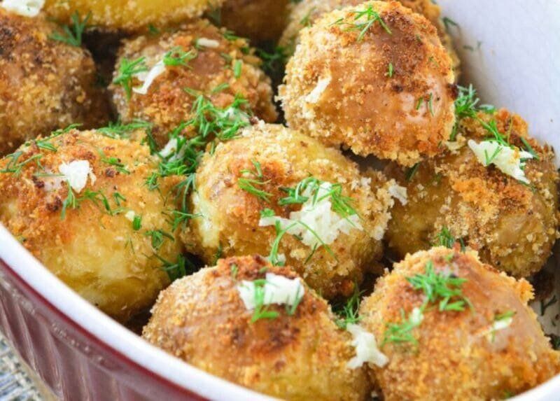 Как приготовить вкусную чесночную картошку в духовке