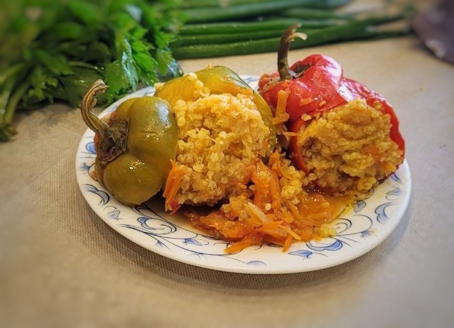 Фаршированные перцы: Невероятно вкусное вегетарианское блюдо