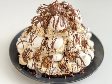 Пять потрясающих тортов для вашего радужного настроения