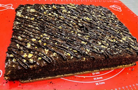 Мгновенный шоколадный рай: идеальный торт за полчаса