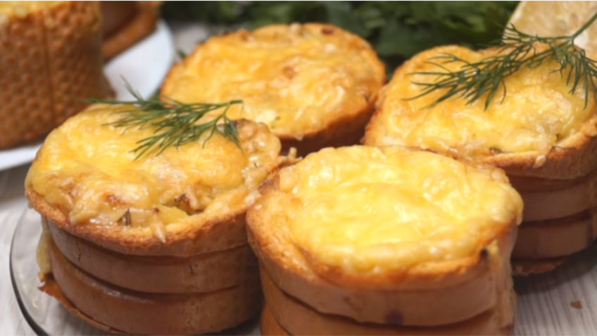 Пирожки без муки: нежная начинка и простота приготовления