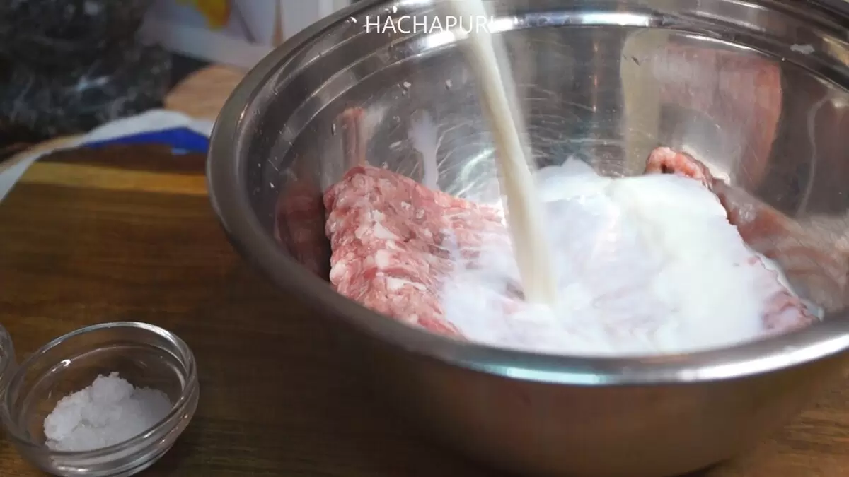 Как легко приготовить нежные домашние сосиски за 10 минут