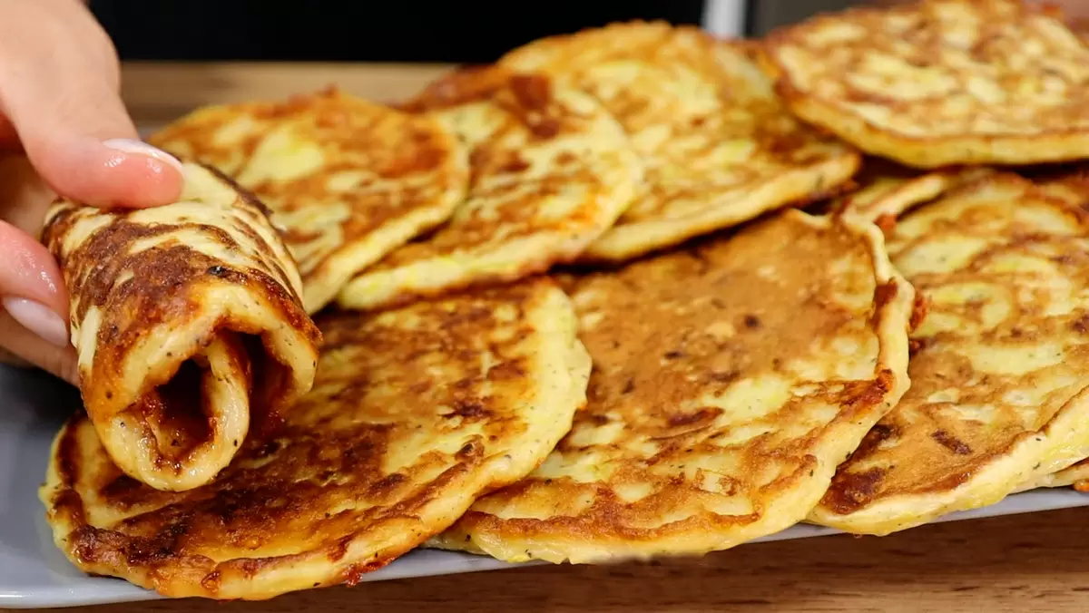 Кабачковые лепешки: просто и вкусно!