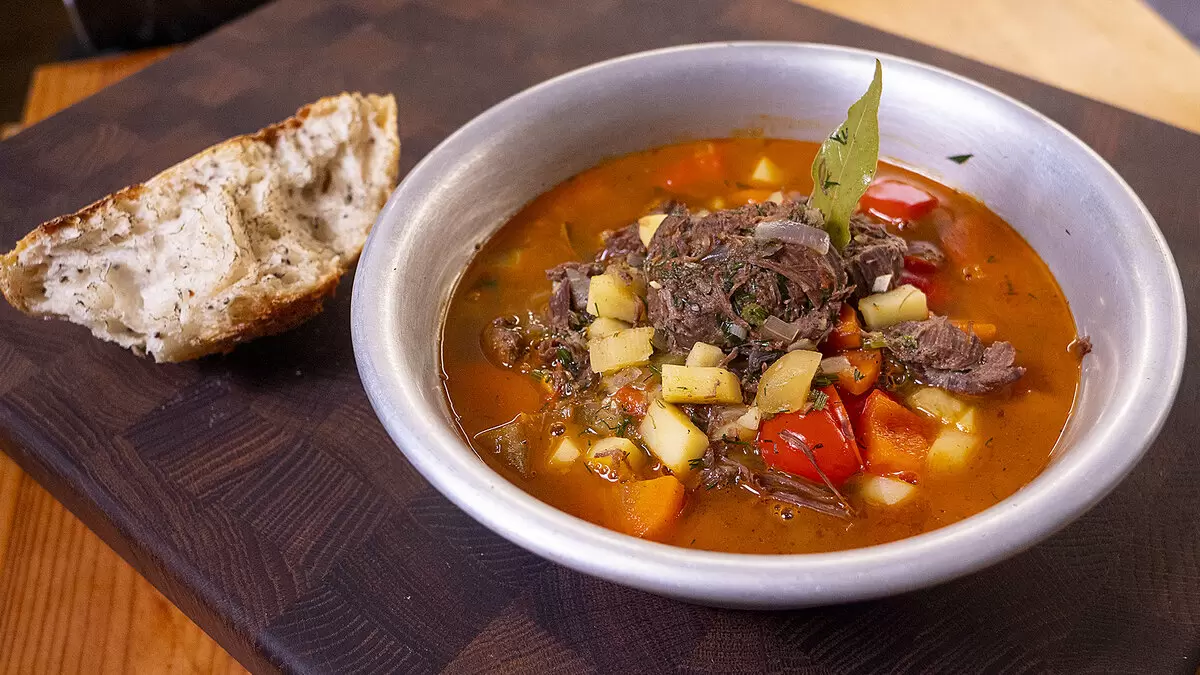 Шулюм: охотничий суп, который стоит приготовить дома