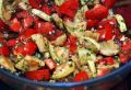 Летний антикризис: как приготовить цукини с помидорами и чесноком без лишних хлопот
