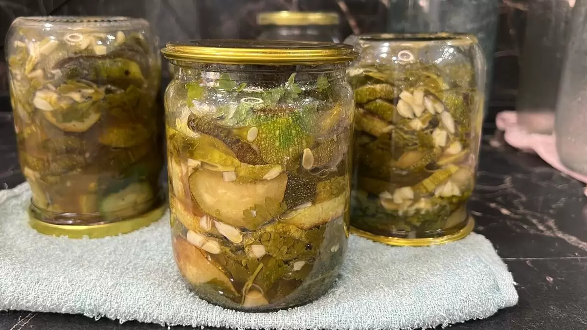 Как заготовить кабачки на зиму: восхитительный рецепт