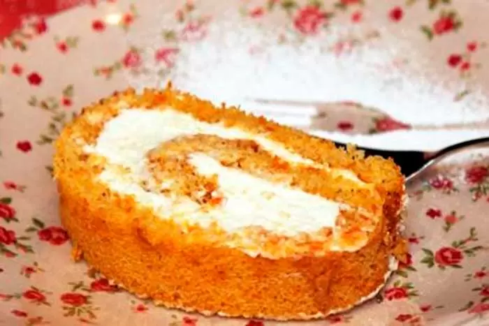 Нежный тыквенный десерт: рулет, который покорит сердца