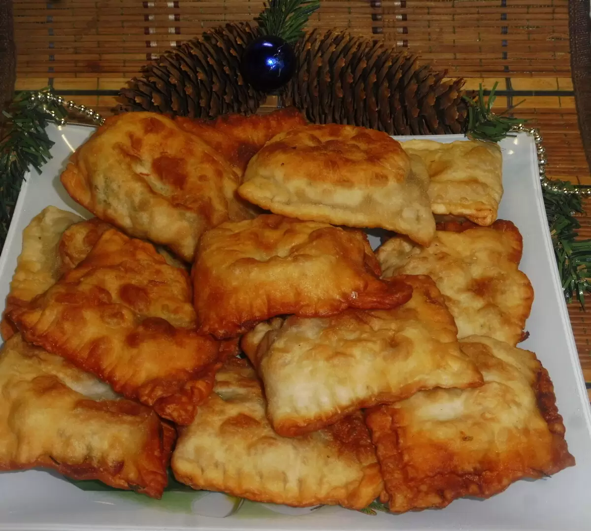 Как приготовить мини-пирожки, которые моментально исчезнут со стола