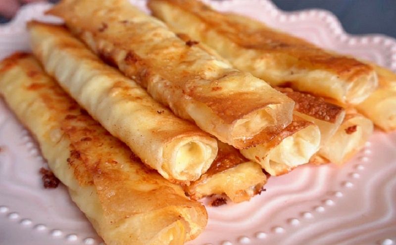 Завтрак за 10 минут: вкусные блинчики из лаваша на скорую руку