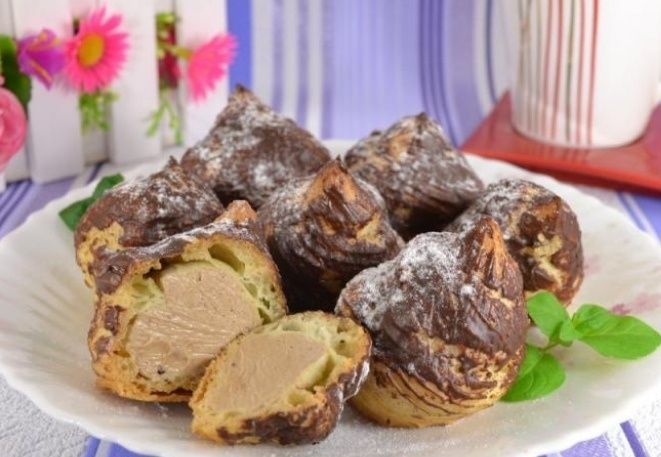 Вкусные профитроли с кофейным кремом: просто и irresistibly