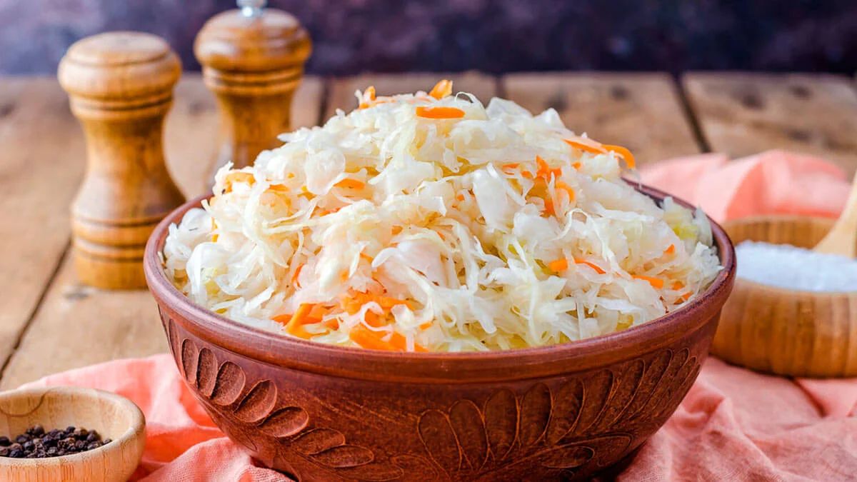 Квашеная капуста: незаменимый зимний продукт для здоровья